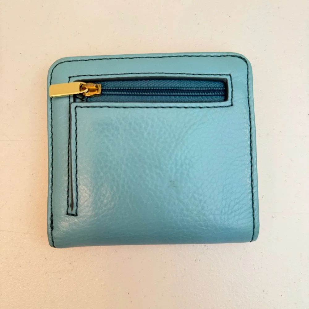Fossil Blue Leather Bifold Wallet Yellow Interior ID Window Compact Coin Purse